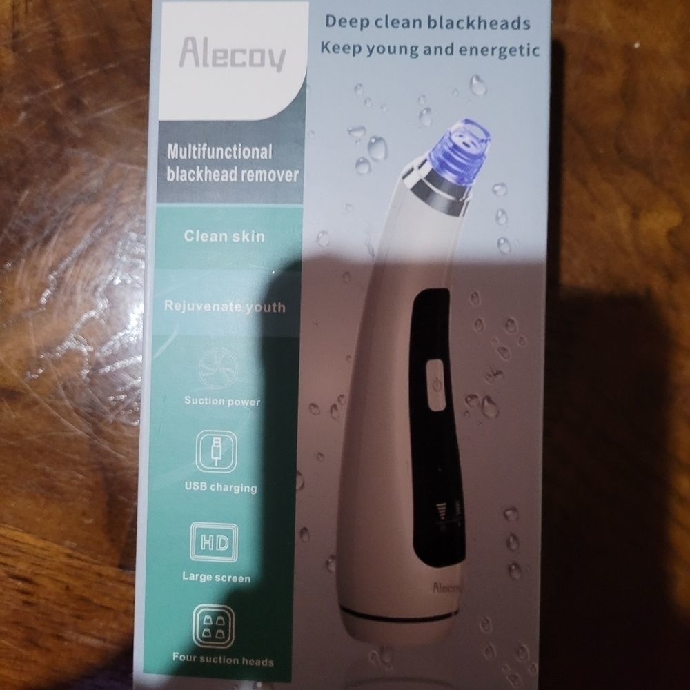 Blackhead vacuum  - Picture 3 of 3